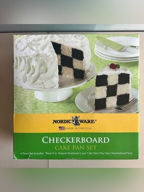 Nordic Ware Checkerboard Cake Pan Set